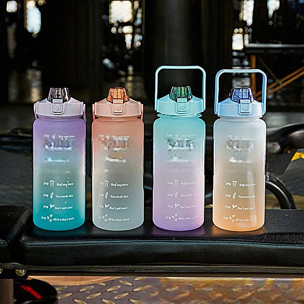 2000 ml Graduated Gradient Sport Water Bottle
