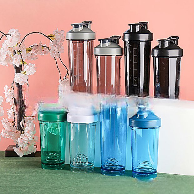 700 ml Carry Handle Leakproof Protein Shaker Bottle