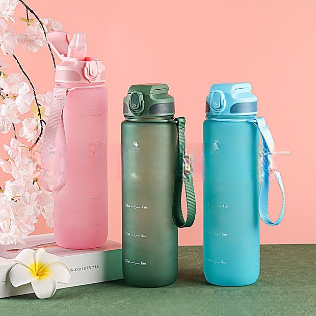 1000 ml Flip Top Carry Handle Sport Water Bottle